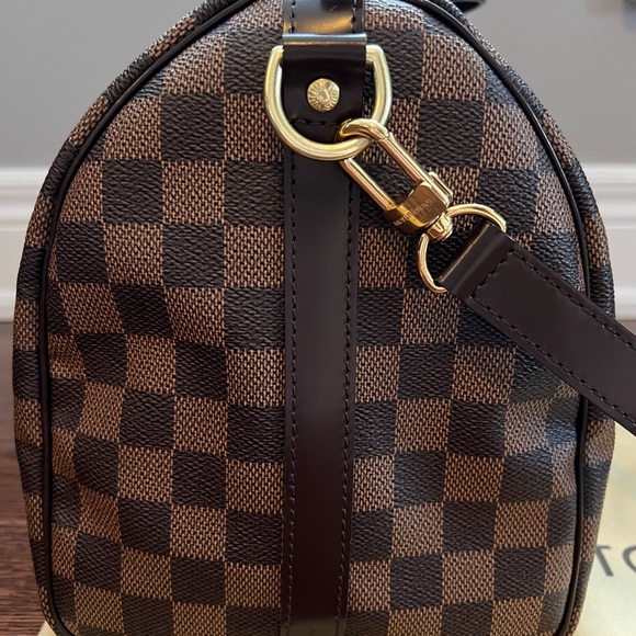 SOLD Authentic Louis Vuitton Speedy 30B - Picture 5 of 15